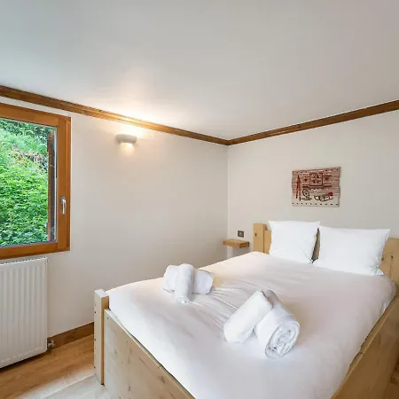 Rénové, 3 Chambres, Centre 1850 Avec Parking - Fr-1-564-87 Appartement Courchevel